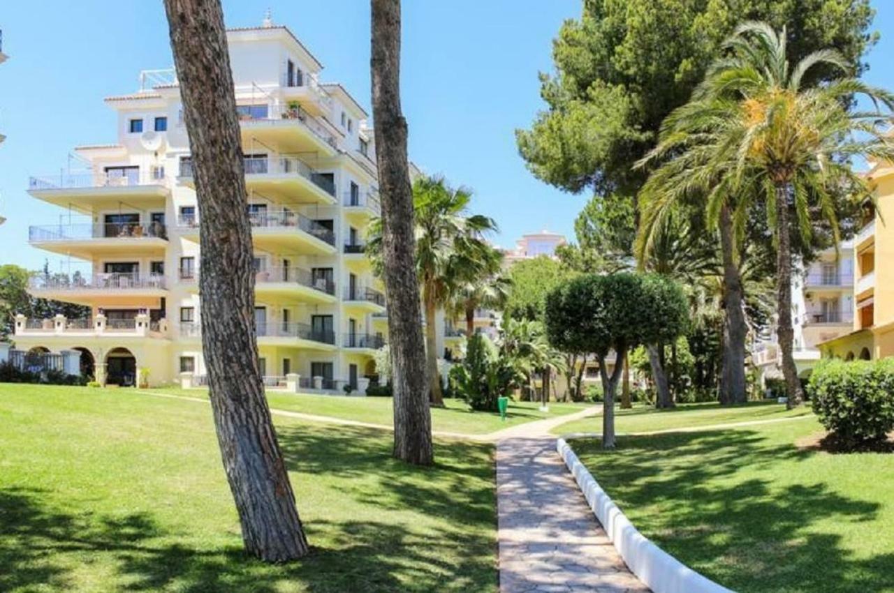 Beachfront Luxury Apartment, Puerto Banus, Marbella Exterior photo